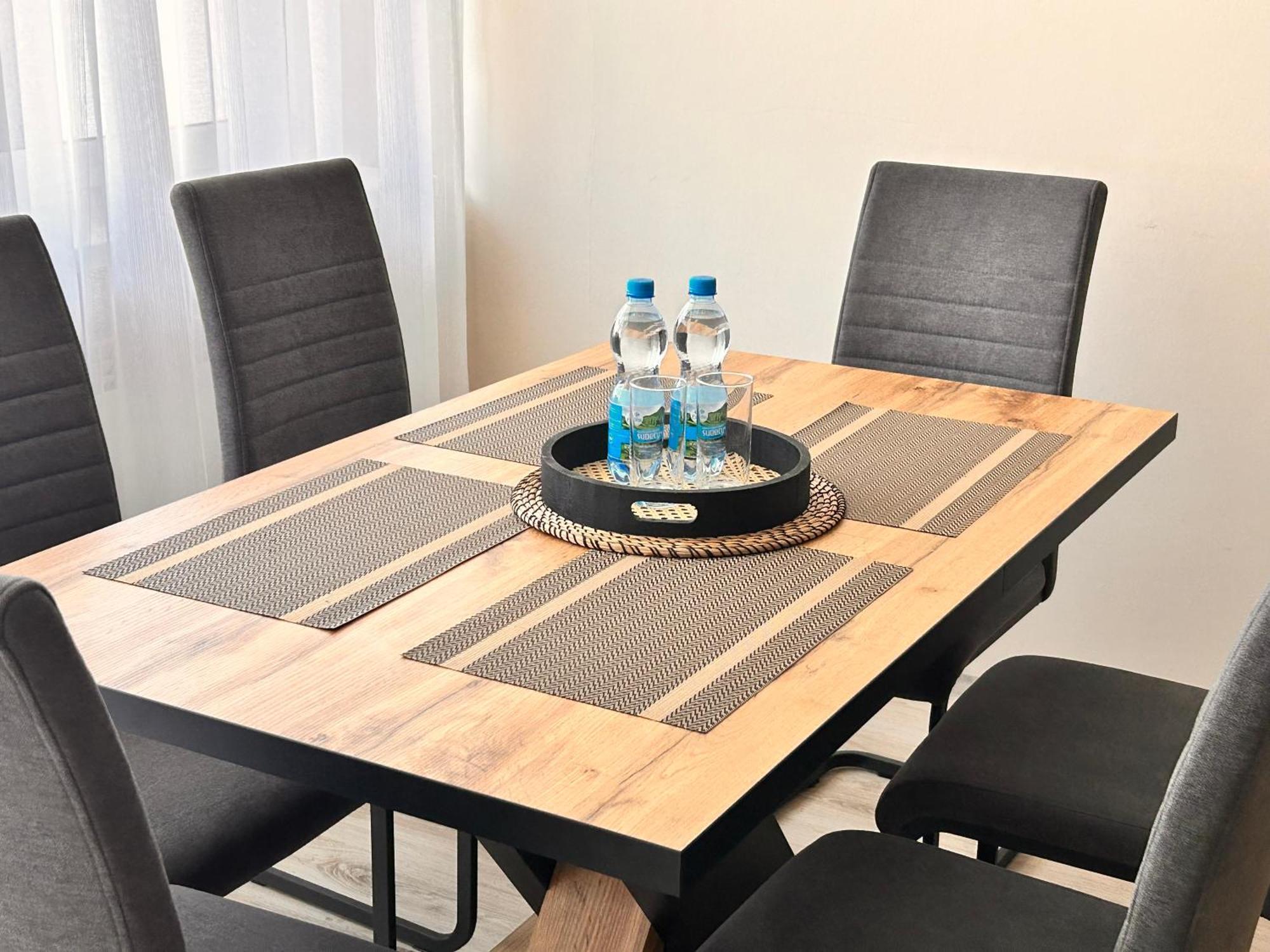Apartament Tychy Miasto 60M2 Εξωτερικό φωτογραφία