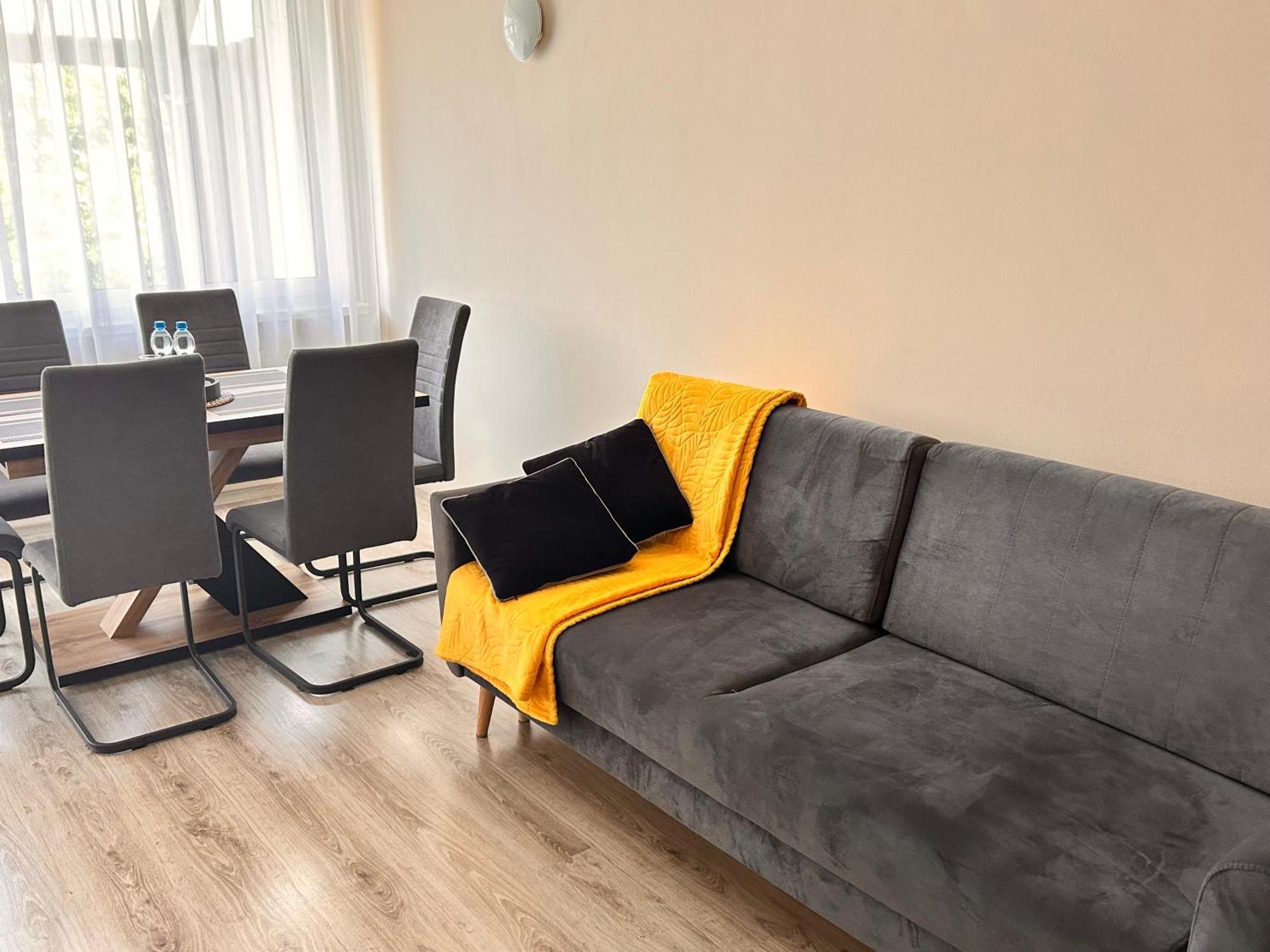 Apartament Tychy Miasto 60M2 Εξωτερικό φωτογραφία